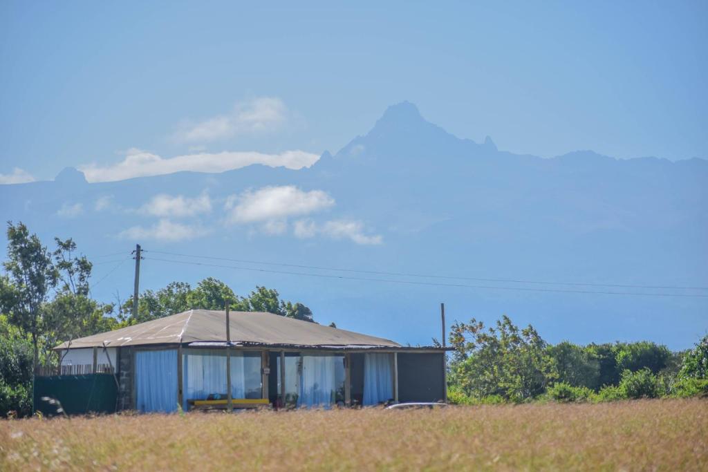 Scenic outdoors at Ole-Lekurruki Naromoru Cabins.